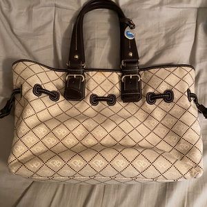 Dooney & Bourke Tote
